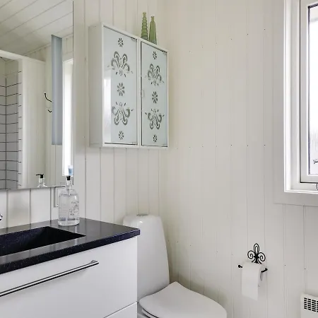 Tatil Evi Three-bedroom Holiday In Haderslev